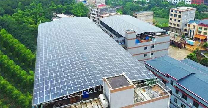 How much electricity can be generated by one square meter of photovoltaic